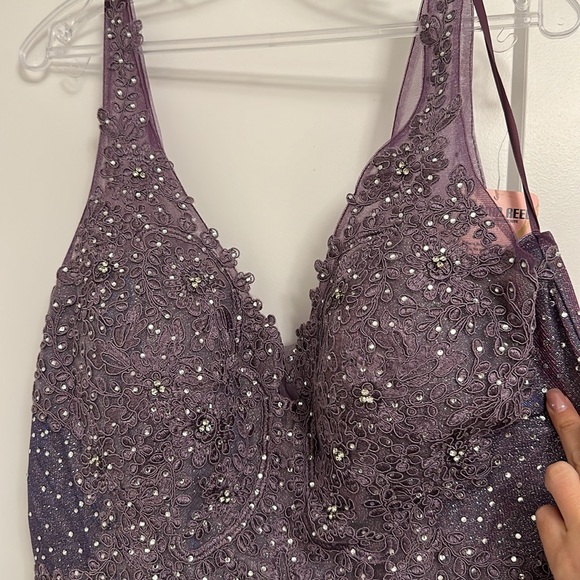 Eureka Los Angeles - Metallic Purple with Gems - 2XL - Never Worn - Picture 4 of 12